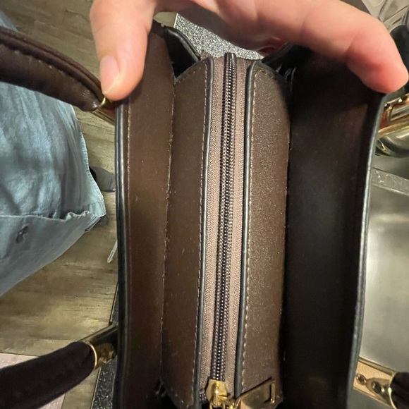 Stylish Multicolor Handbag - Picture 6 of 8